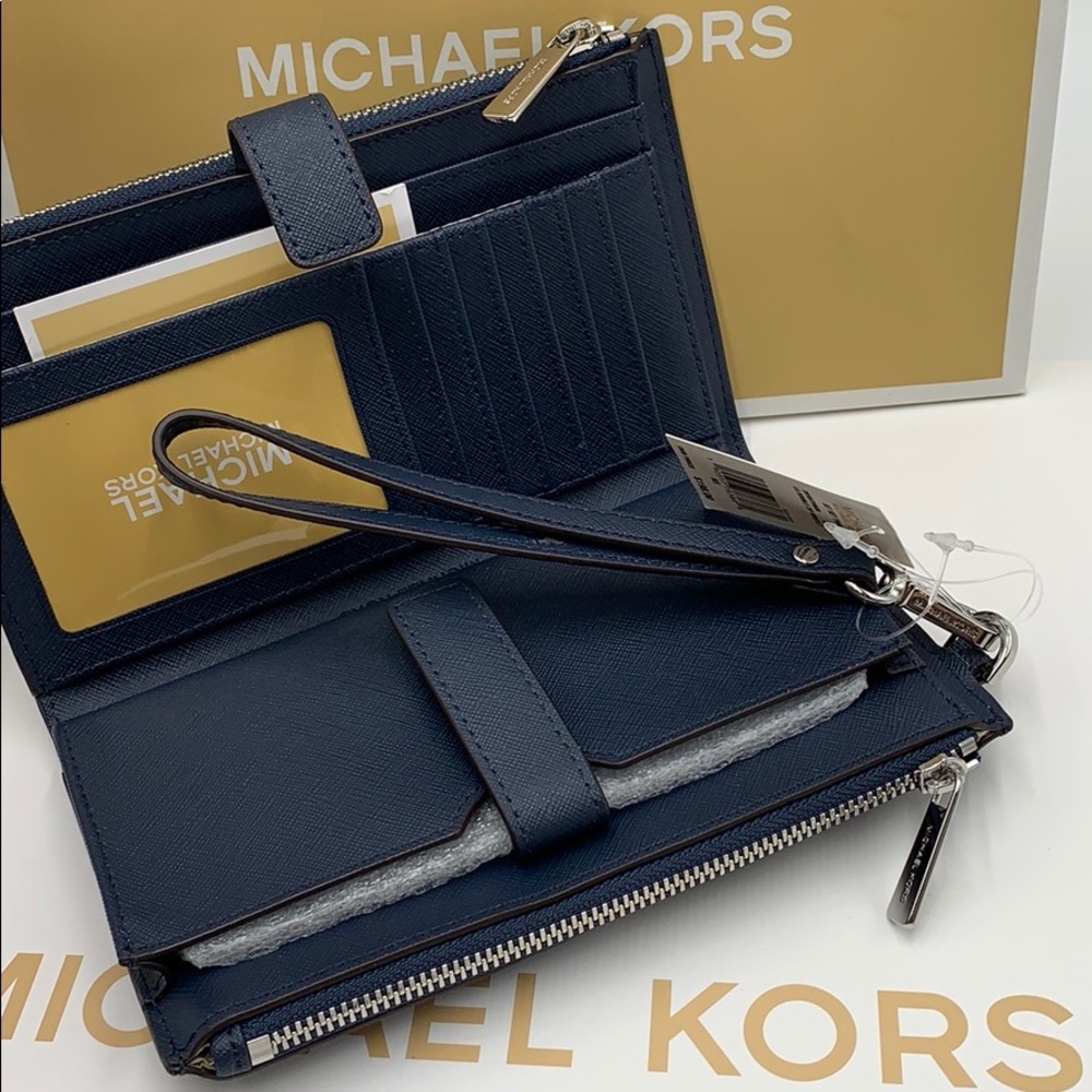 MICHAEL KORS JET SET TRAVEL LG DOUBLE ZIP WRISTLET PHONE HOLDER ADMIRAL NWT - Picture 15 of 16